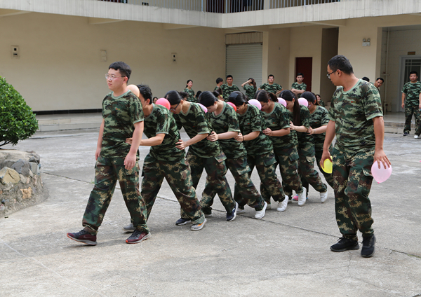 急速突擊.jpg 急速突擊.jpg